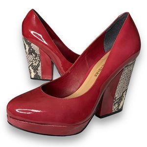 Pour La Victoire Patent Leather Platform Heels Sz 7.5 EUC